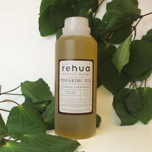 Products: Tūpākihi and Kawakawa Oil 1 Litre