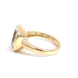 Rings: 9ct Yellow Gold Cushion Green Amethyst Ring