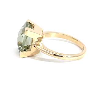 Rings: 9ct Yellow Gold Green Briolette Amethyst Ring
