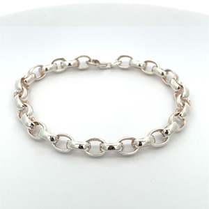 Wrist: Sterling Silver Oval Heavy Weight Belcher Bracelet