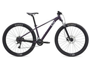Mountain Bikes: 2025 Tempt 3
