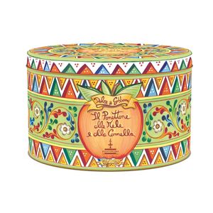 Christmas Delicacies: Dolce & Gabbana Apple and Cinnamon Panettone