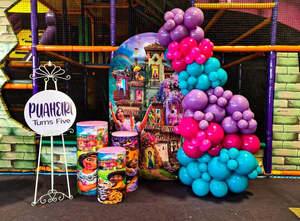 Backdrops Walls Photo Booths: Encanto Backdrop