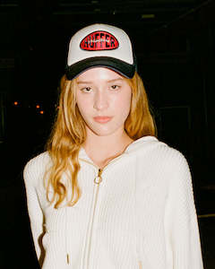 All Stars: TRUCKER CAP/FINALS CHALK