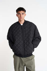 REV QUILTED BOMBER BLACK