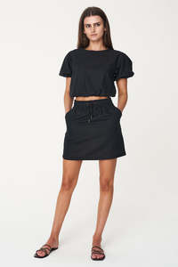 Womens Tops: LIN-IN AIRY TOP BLACK