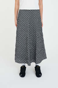 Womens: AVERY SKIRT BLACK/BISQUE