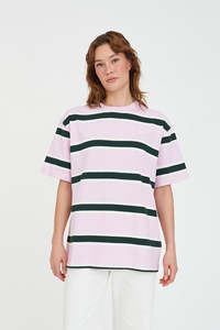 Womens: BROOKLYN RELAX TEE GREEN/PINK