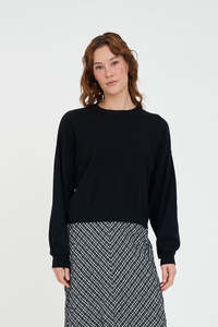 Knitwear: MERINO BELLA CROP KNIT BLACK