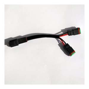 Denali Y-splitter (1 Light 4 >2) Single-intensity LED Lights