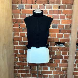 MARTIN MARGILEA "miss Deanna' 1990's wool top