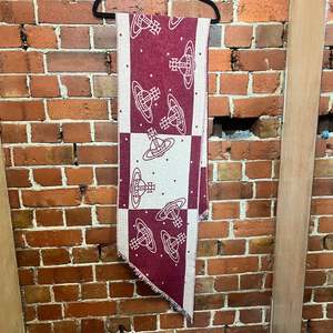 VIVIENNE WESTWOOD new scarf