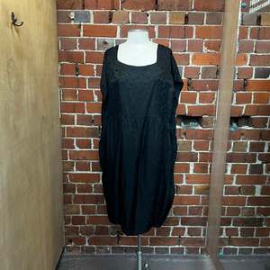 Products: ZAMBESI Polka dot deco style dress