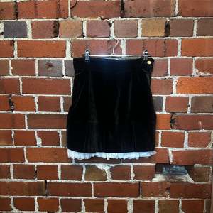 Vivienne Westwood: VIVIENNE WESTWOOD 1988 A/W Time Machine Bunny Knockout Skirt