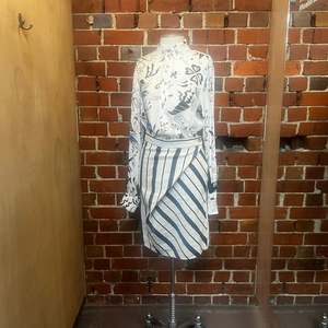 Vivienne Westwood: VIVIENNE WESTWOOD linen striped skirt