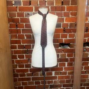 Vivienne Westwood: VIVIENNE WESTWOOD orb tie