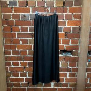 CHANEL silk skirt