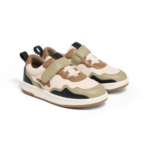 Icon Trainer Lightning