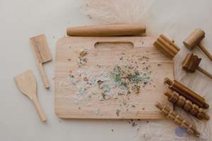 Qtoys: Wooden Play Dough Kit