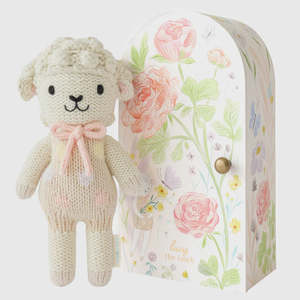 Cuddle Kind: Tiny Lucy The Lamb