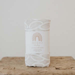 Te Pātiki Pēpi Wrap | Mocha