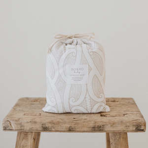 Bo Ko: Fitted Cot Sheet | Te Pātiki Mocha