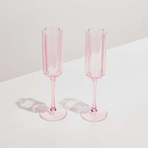Homewares: Wave Flutes Pink