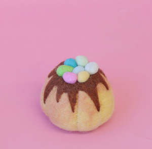 Toys: Easter Egg Sponge Cake - Chocolate