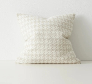Cushions: Giovanni Cushion - Salt