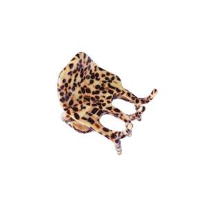Accessories 1: Divya Claw Clip in Cinnamon Toast