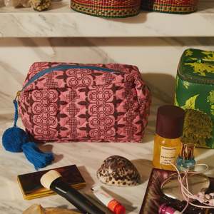 Esme Beauty Bag