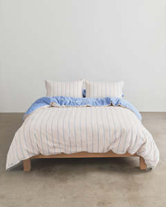 Versa Quilt Cover - Cloud / Capri | King Size