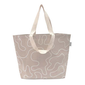 Accessories: Weekender Bag | Latte