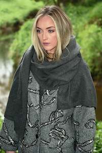 Scarfs Hats 1: Wrap Around Scarf | Grey