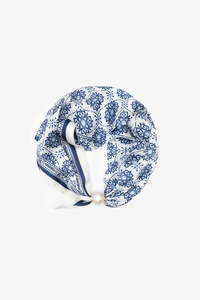 Pearl Fasten Neck Tie | Porcelain Cross