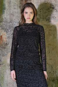 Spotted In The Wild Top | Black