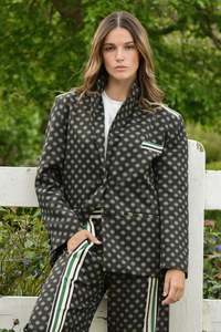 Keep It Blazing Jacket | Black