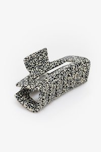 Antler: Claw Clip | Dalmation