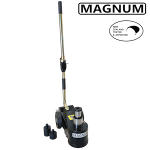 Jacks: Magnum 30/15 Ton Air Operated Hydraulic Jack