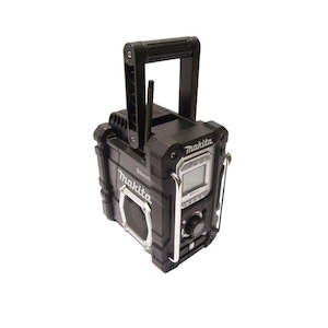 Makita Bluetooth Job Site Radio 12-18V XRM06