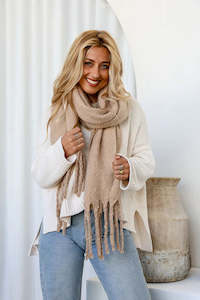 Camel Cosy Knit Scarf