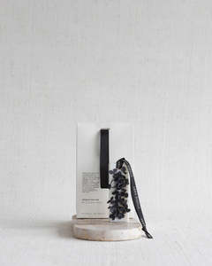 Home Fragrance: Aromatic Wax Tab Velvet Wood