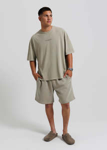 ESSENTIAL TRACK SHORT SAND