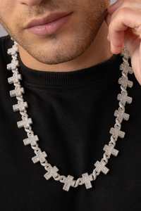Cuban Link Chain: Diamond Cross Chain Necklace - Iced Out Streetwear Jewelry