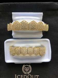 Grillz Teeth: Iced Grillz - Gold