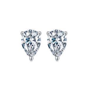 Diamond Earrings: Pear Cut vvs1+925 silver earrings