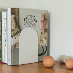 Jamb bookends