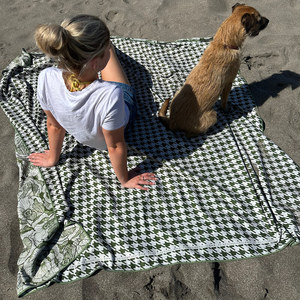 Products: Roaming rug – OXFORDSHIRE