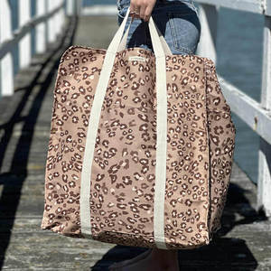 Products: Stuffer bag – Animal Crackers