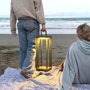 Products: Bob – outdoor solar lamp